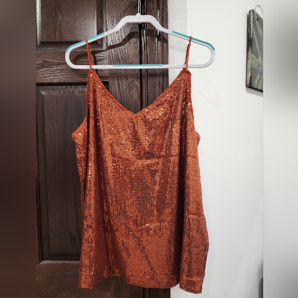 Entro Tank Top